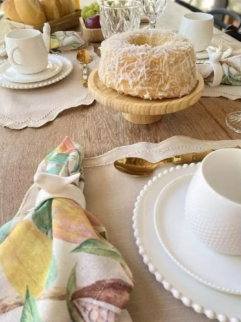 Prato de Bolo de Bambu com Pé Verona 20cm – Elegância e Sustentabilidade para Sua Mesa - Image 3